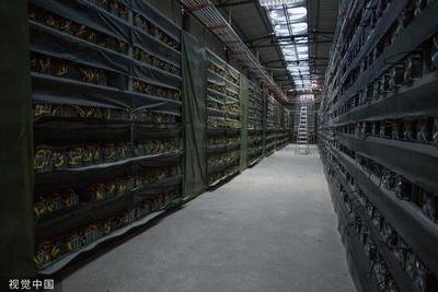 Hosting mining operations sustainably